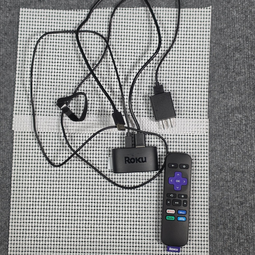 Roku Express HD Streaming Media Player 3930X with Remote and Cables Black